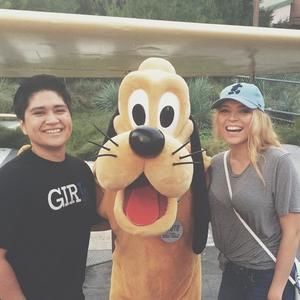 Meet your Posher, Sierra